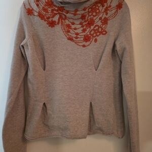 Moth Gray Sweater with Orange Floral Design